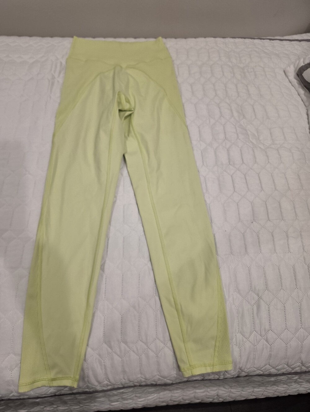 Girls' High-Waist Active Leggings in Light Yellow/lime